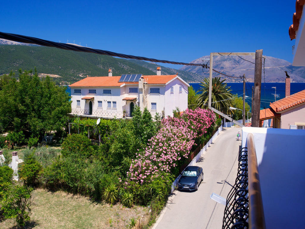 Venezia Apartments Сами Екстериор снимка