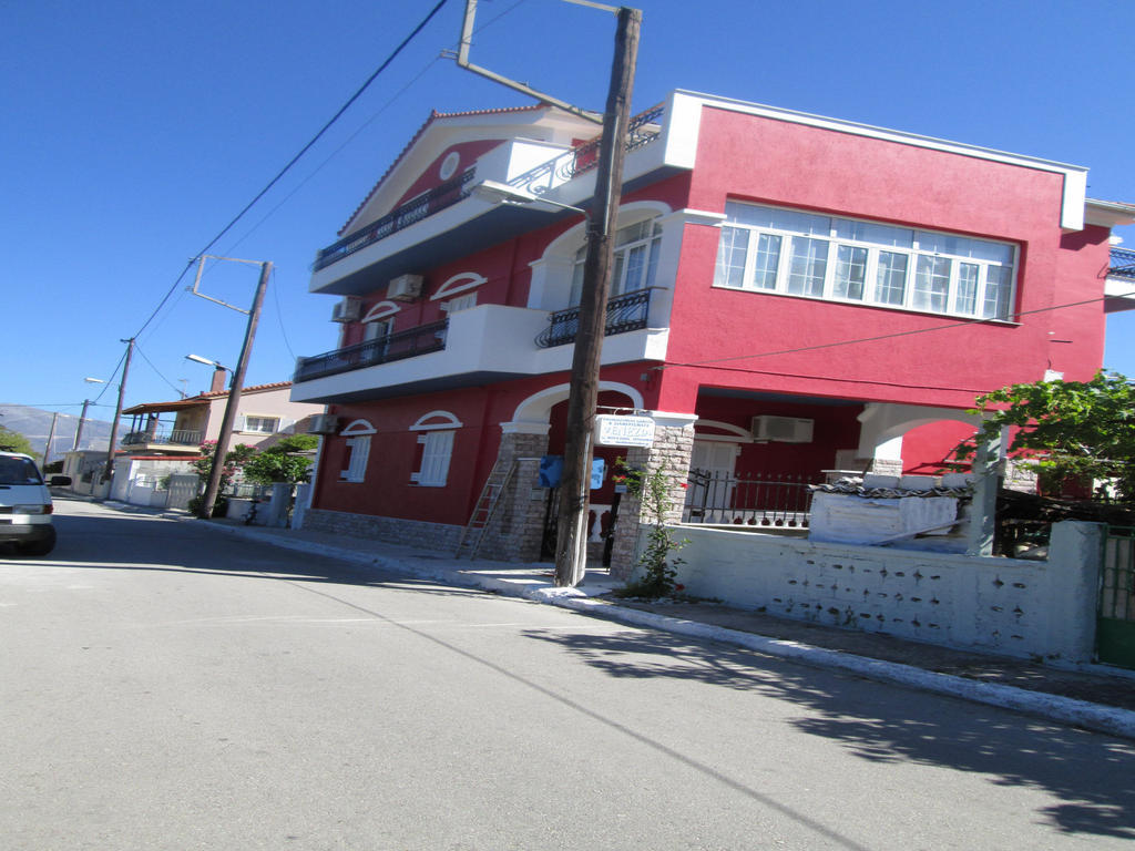 Venezia Apartments Сами Екстериор снимка